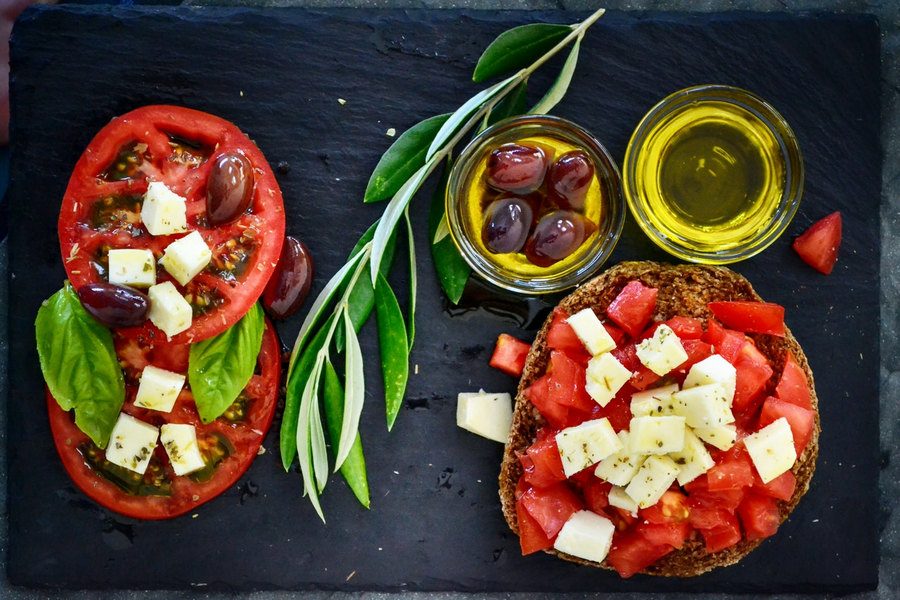The Mediterranean Diet is good for seniors with Alzheimer's or other dementia