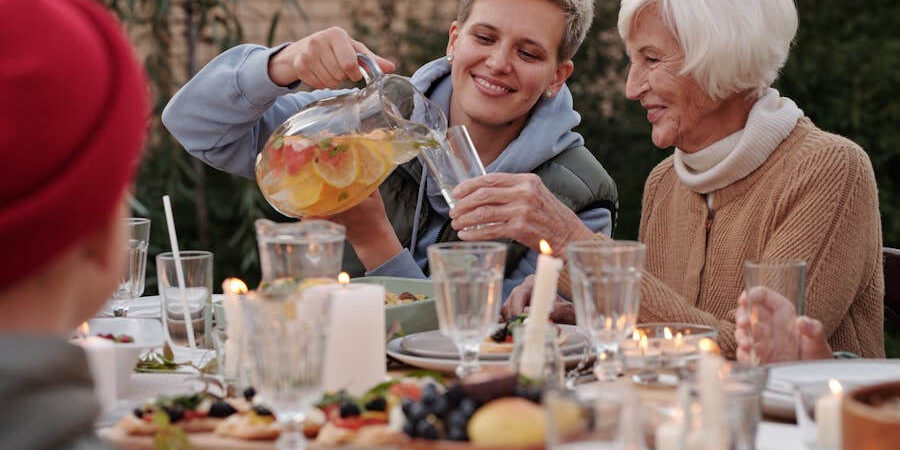 Tips for Caregivers Helping Seniors with Dementia Tips for Caregivers Helping Seniors with Dementia