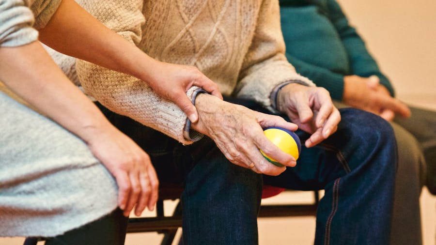 How to Talk to Seniors About Assisted Living