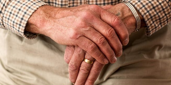 help-for-seniors-where-to-go-when-you-need-a-loving-hand