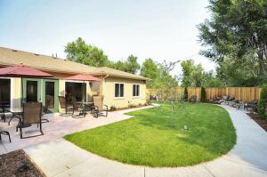 Applewood Our House Lakewood Outside 2