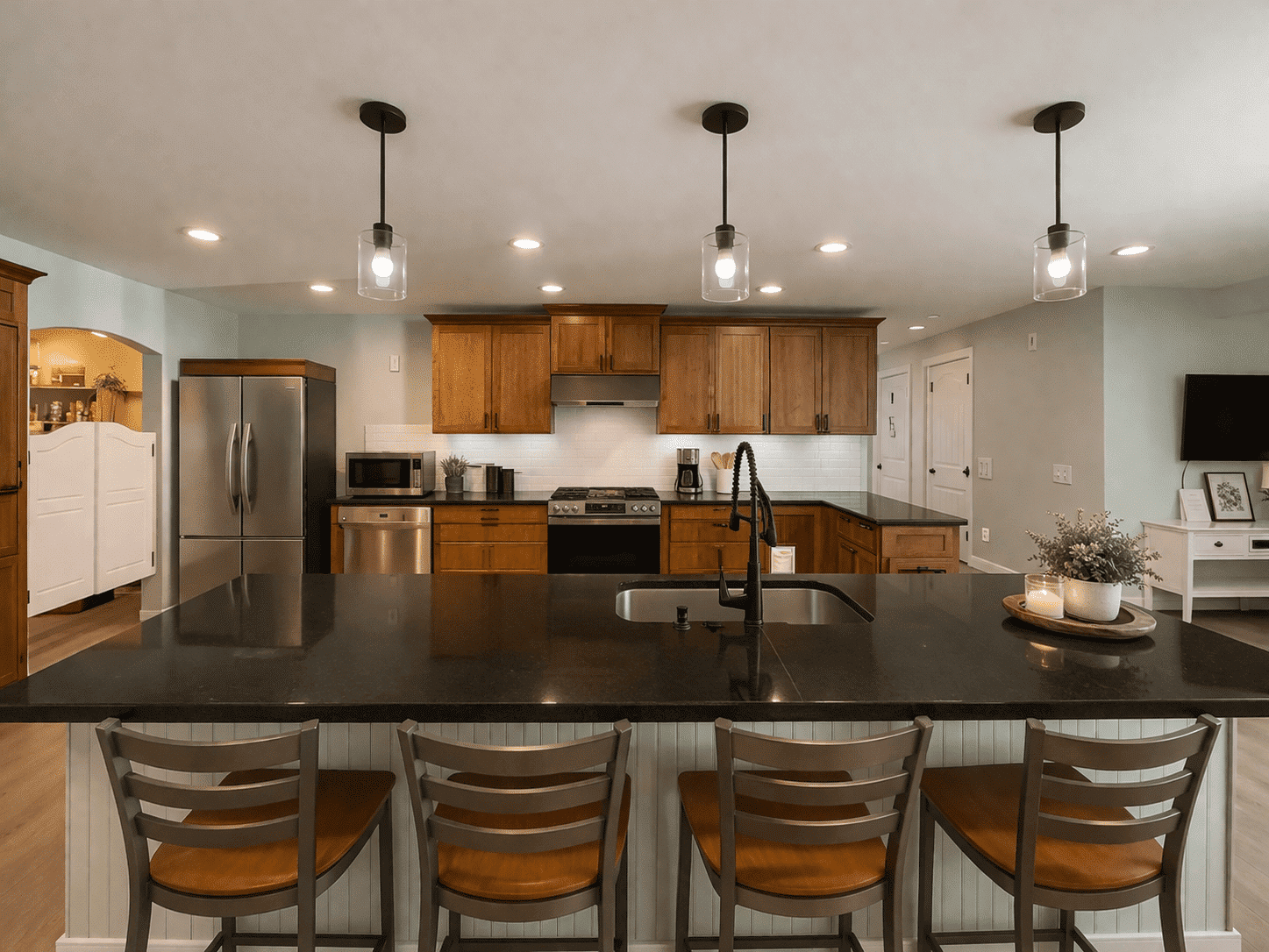 Golden Kitchen