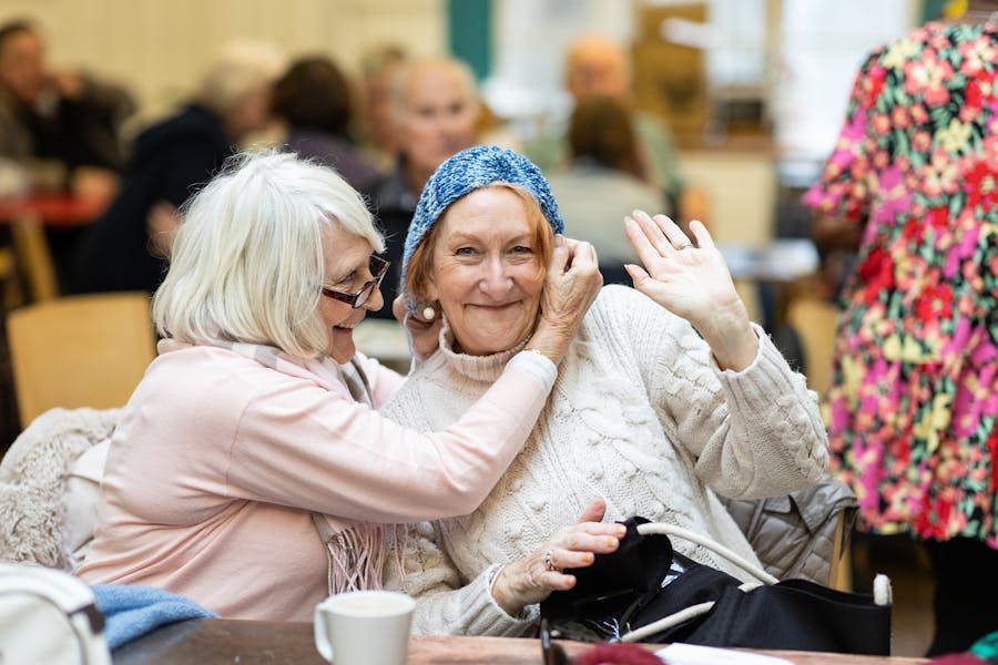 Seniors Have a Social Life in Memory Care